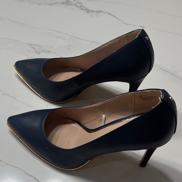 BCBGeneration Dark Blue Heels with Metallic Accent - Picture 7 of 14